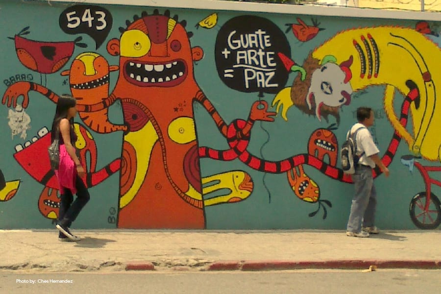 Arte urbano en calles de Guatemala