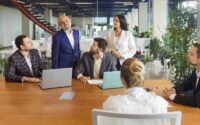 Long-term leadership in family-owned companies during a board meeting